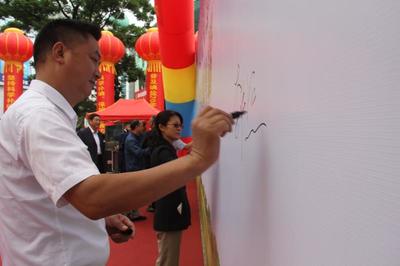 云南舉辦“防治碘缺乏病日”系列宣傳活動(dòng)